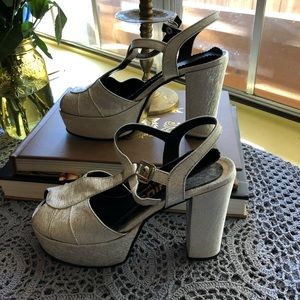 Vintage Silver Platforms 🔥✨🌟✨🔥